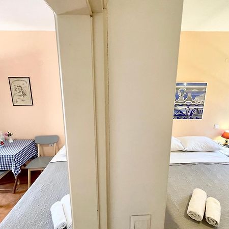 Asterias Mini Coastal Apartments Perivolos  Ngoại thất bức ảnh