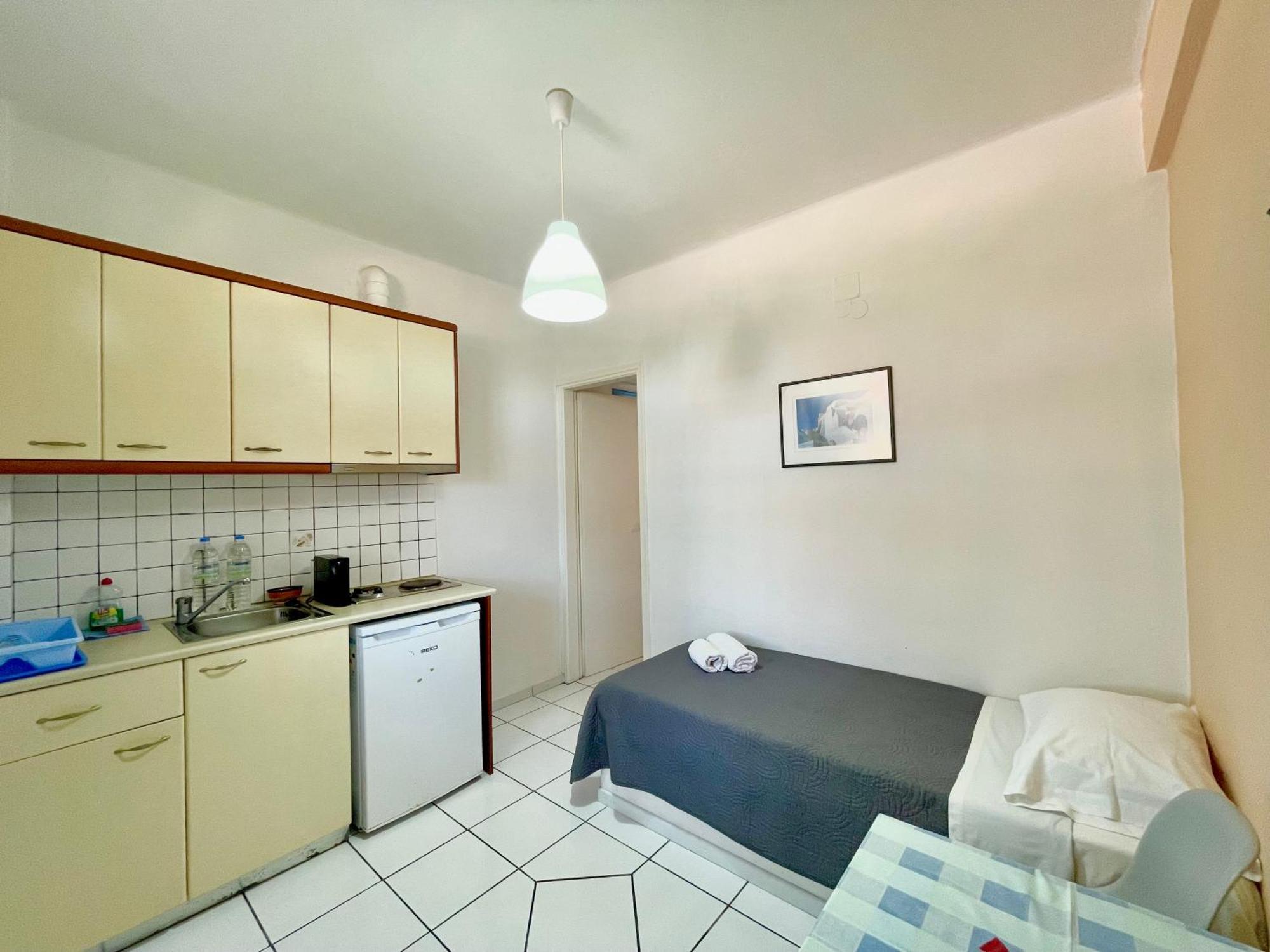 Asterias Mini Coastal Apartments Perivolos  Ngoại thất bức ảnh