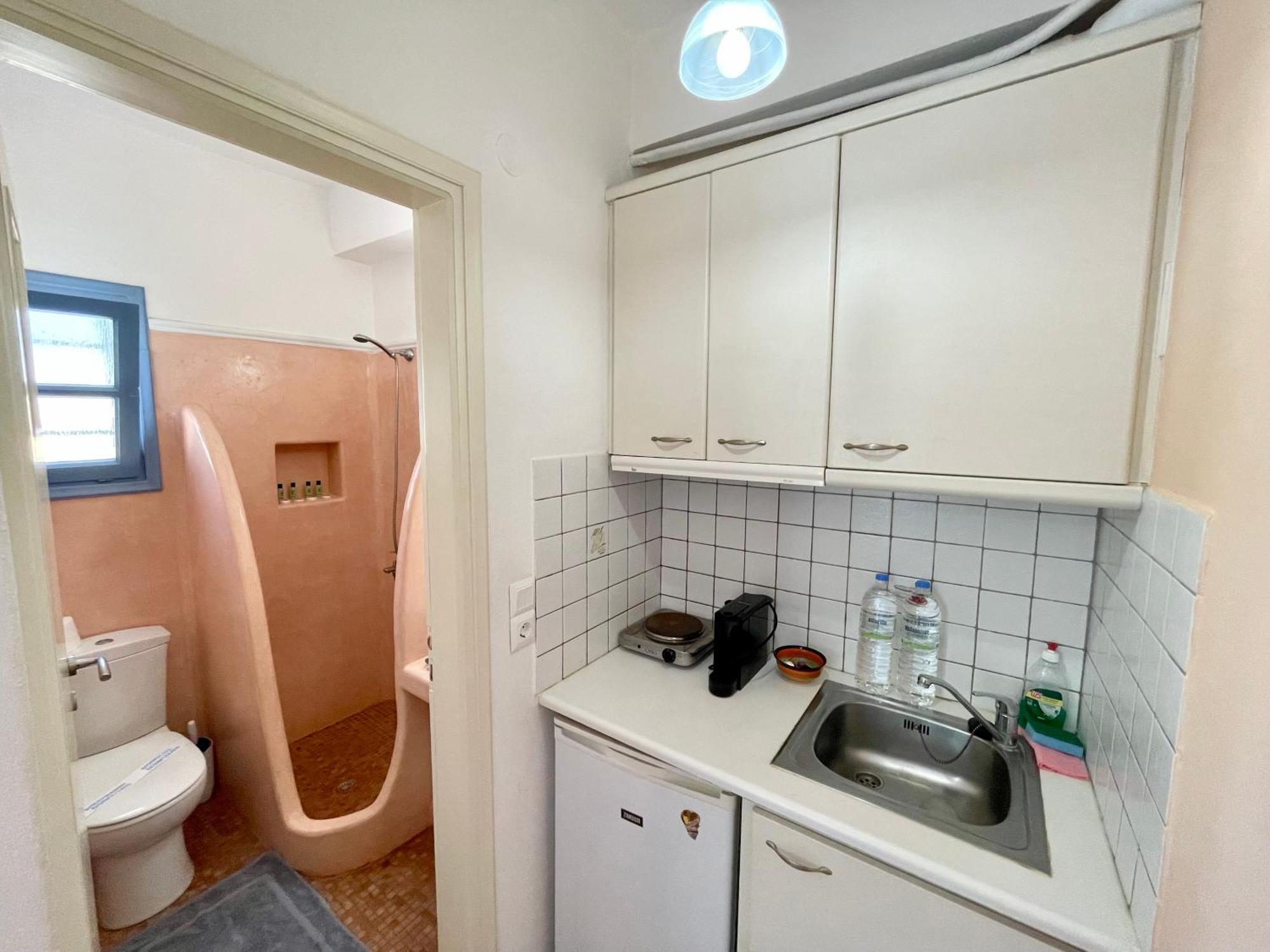 Asterias Mini Coastal Apartments Perivolos  Ngoại thất bức ảnh