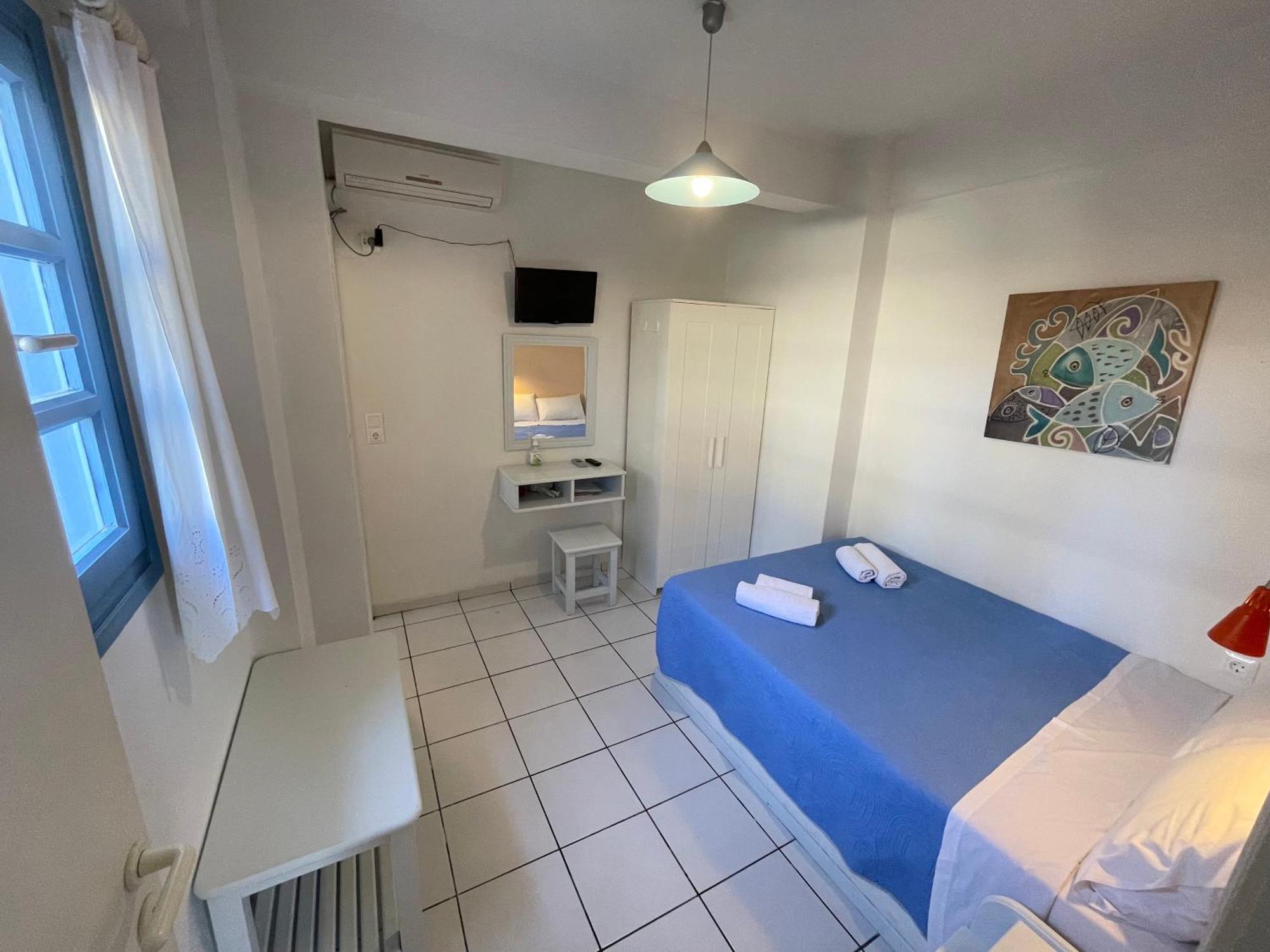 Asterias Mini Coastal Apartments Perivolos  Ngoại thất bức ảnh